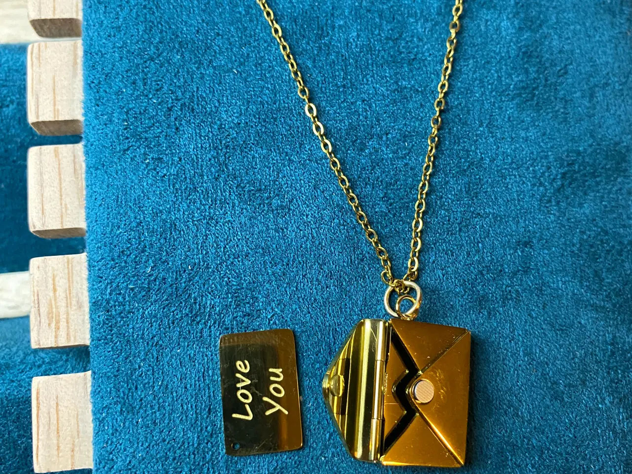 Billede 2 - Valentinsdag Gave Ide - Kuvert Halskæde med Udtage