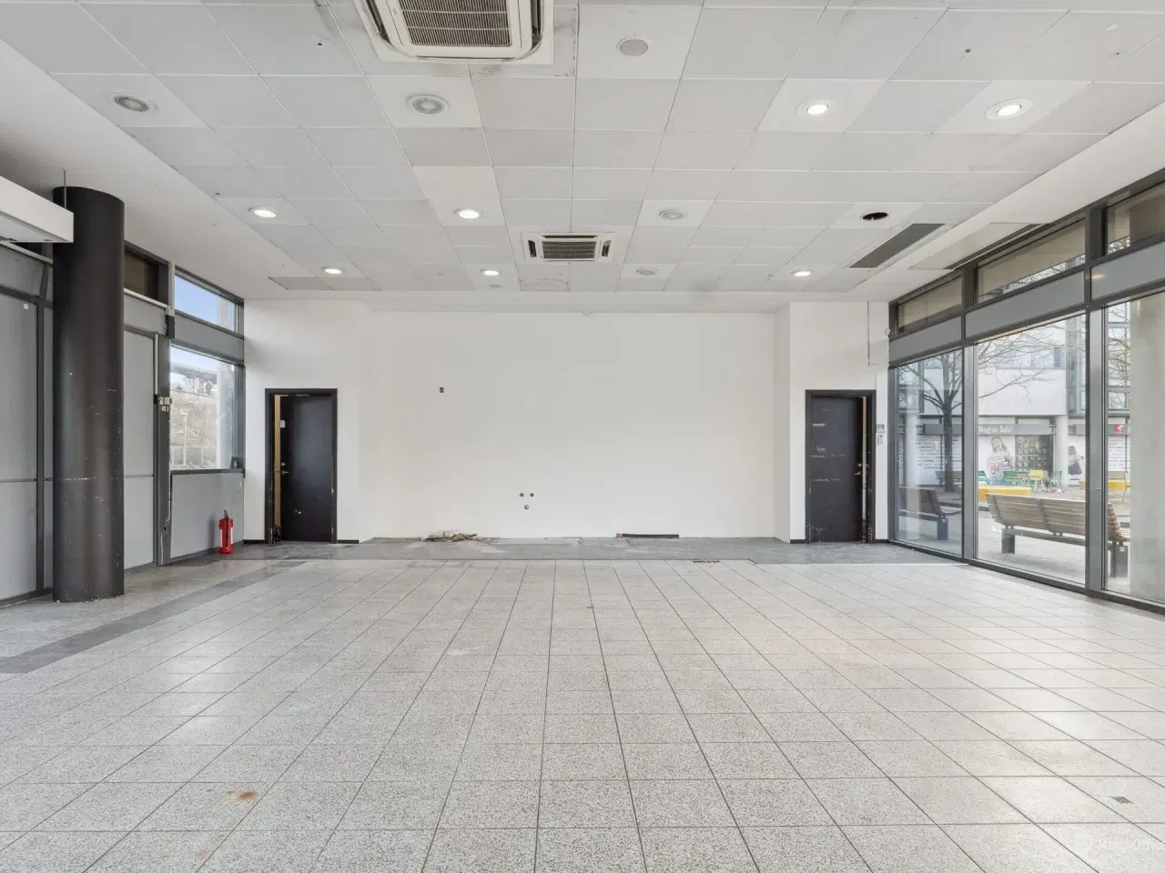 Billede 7 - Ledigt butikslokale i centrum af Bagsværd