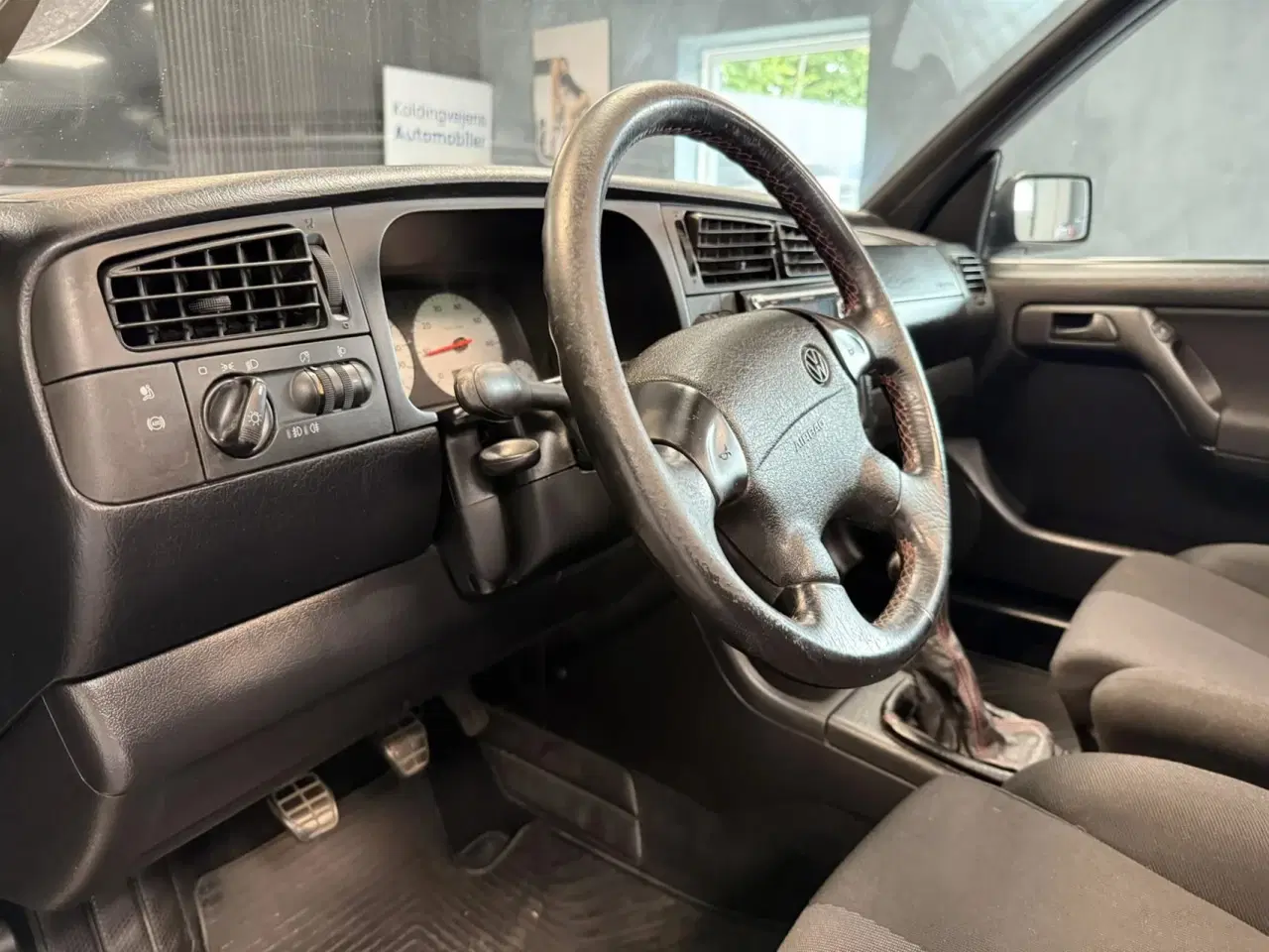 Billede 11 - VW Golf 1,6 100HK Cabr.