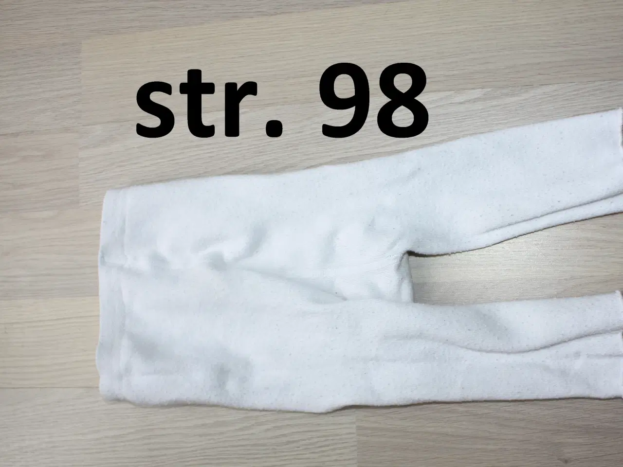 Billede 9 - H&M kjole str. 98/104