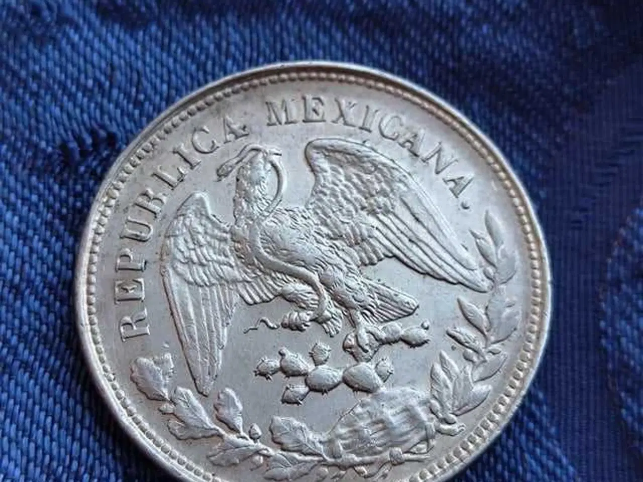 Billede 2 - Søger sølv Peso fra Mexico 