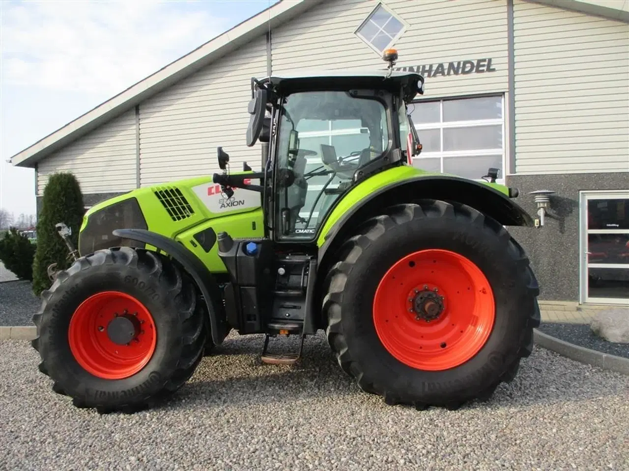 Billede 12 - CLAAS AXION 870 CMATIC med frontlift og front PTO, GPS ready