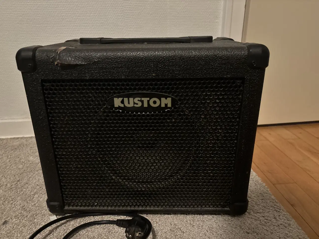 Billede 1 - Kustom guitar forstræker med kabel og whammy bar
