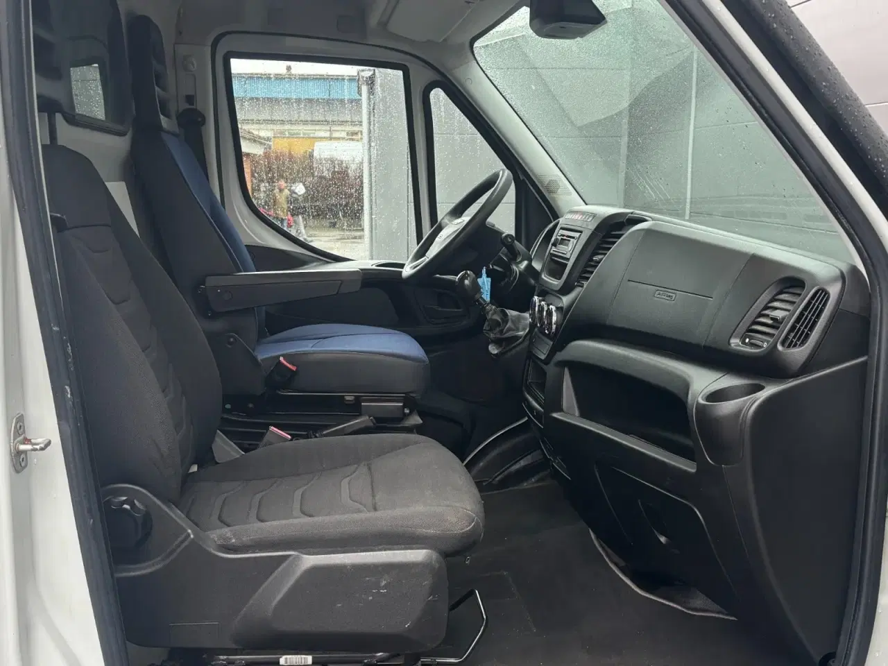 Billede 19 - Iveco Daily 3,0 35S17 12m³ Van