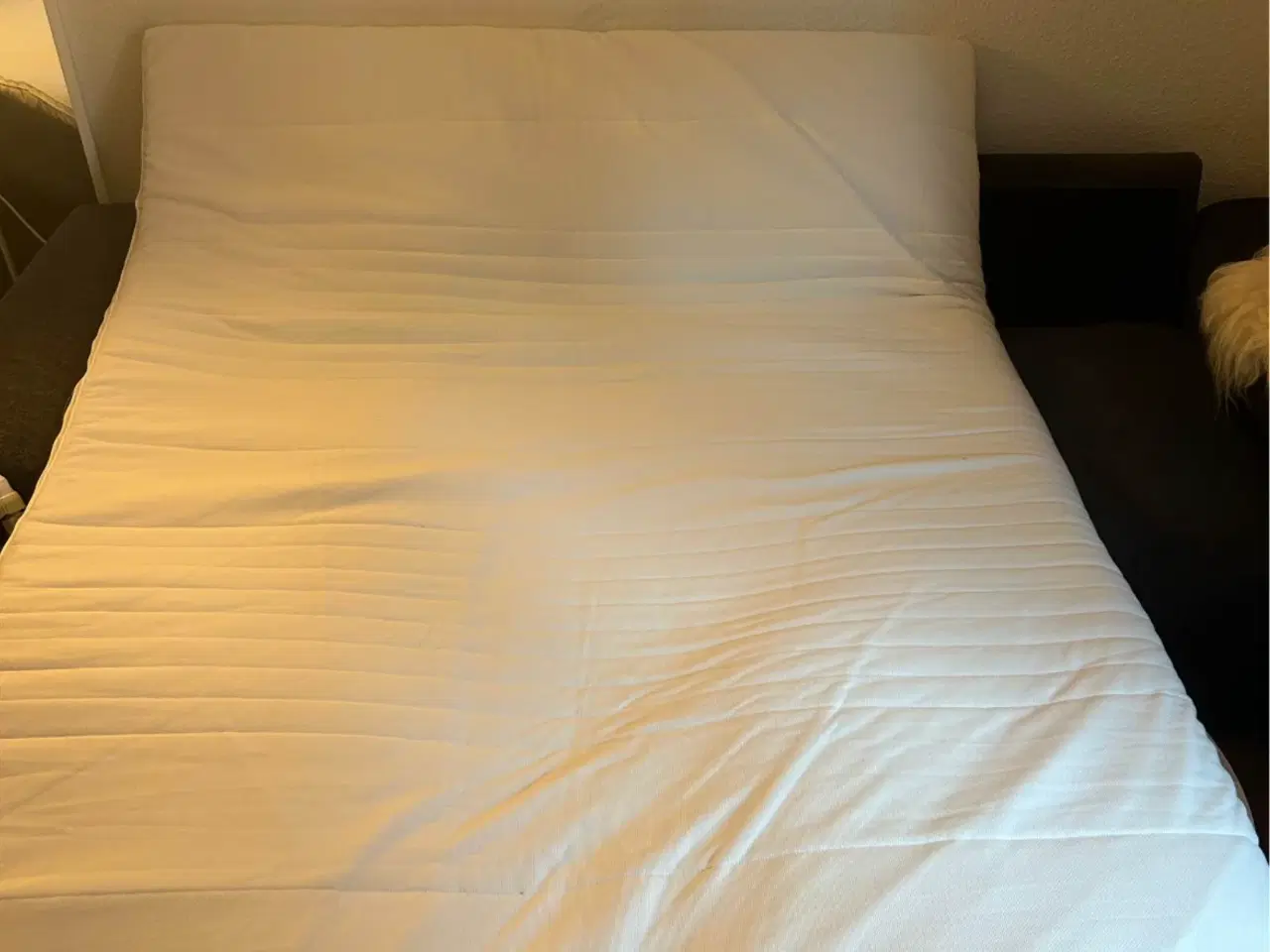 Billede 1 - Topmadras 160x200, som ny