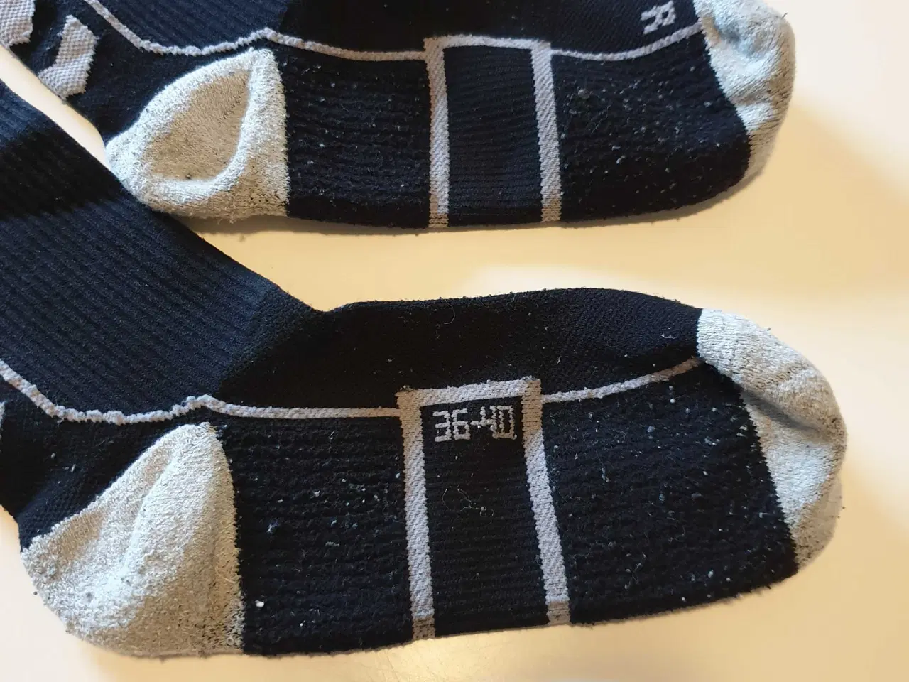 Billede 7 - Indendørssko str 38 Adidas 