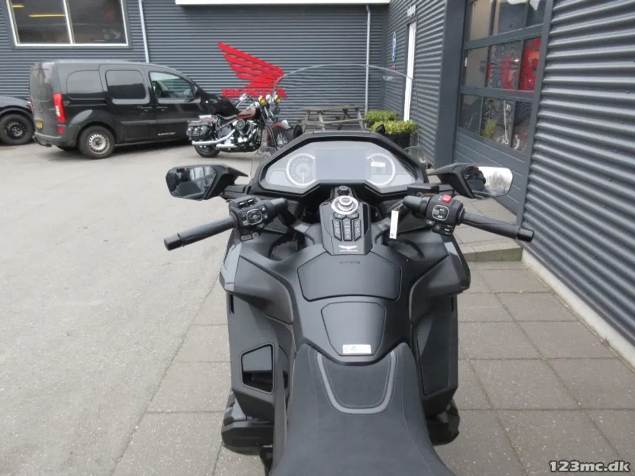 Billede 28 - Honda GL 1800 Gold Wing MC-SYD BYTTER GERNE  5 ÅRS FABRIKS GARANTI