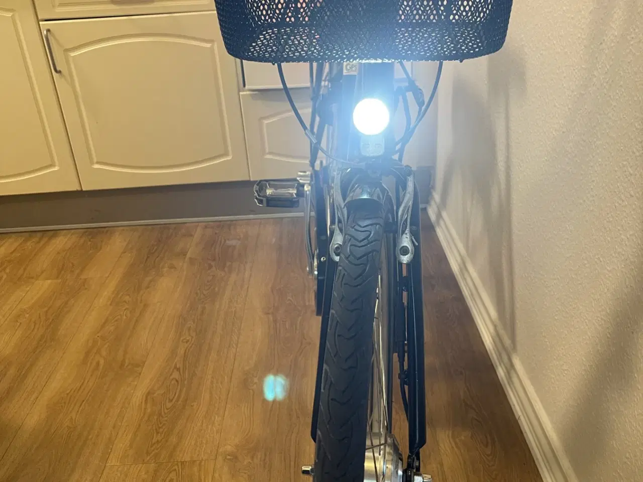 Billede 7 - flot sco dame elcykel 28"  3 gear.