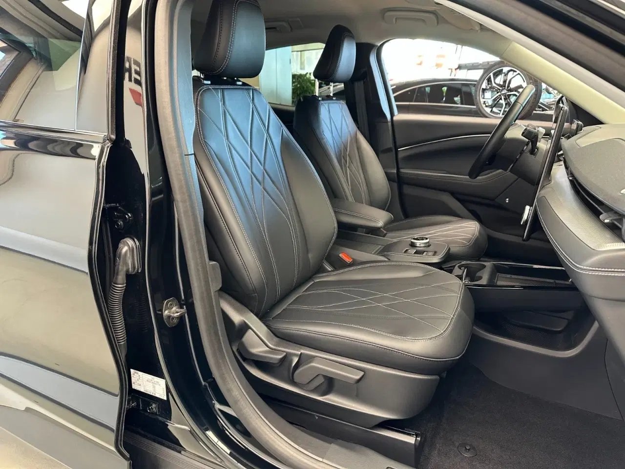 Billede 11 - Ford Mustang Mach-E 75 Standard Range