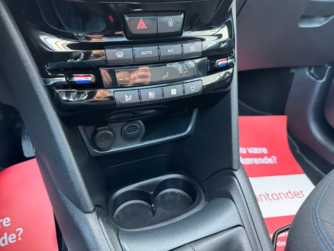 Billede 11 - Peugeot 208 1,5 BlueHDi 100 Signature Sky