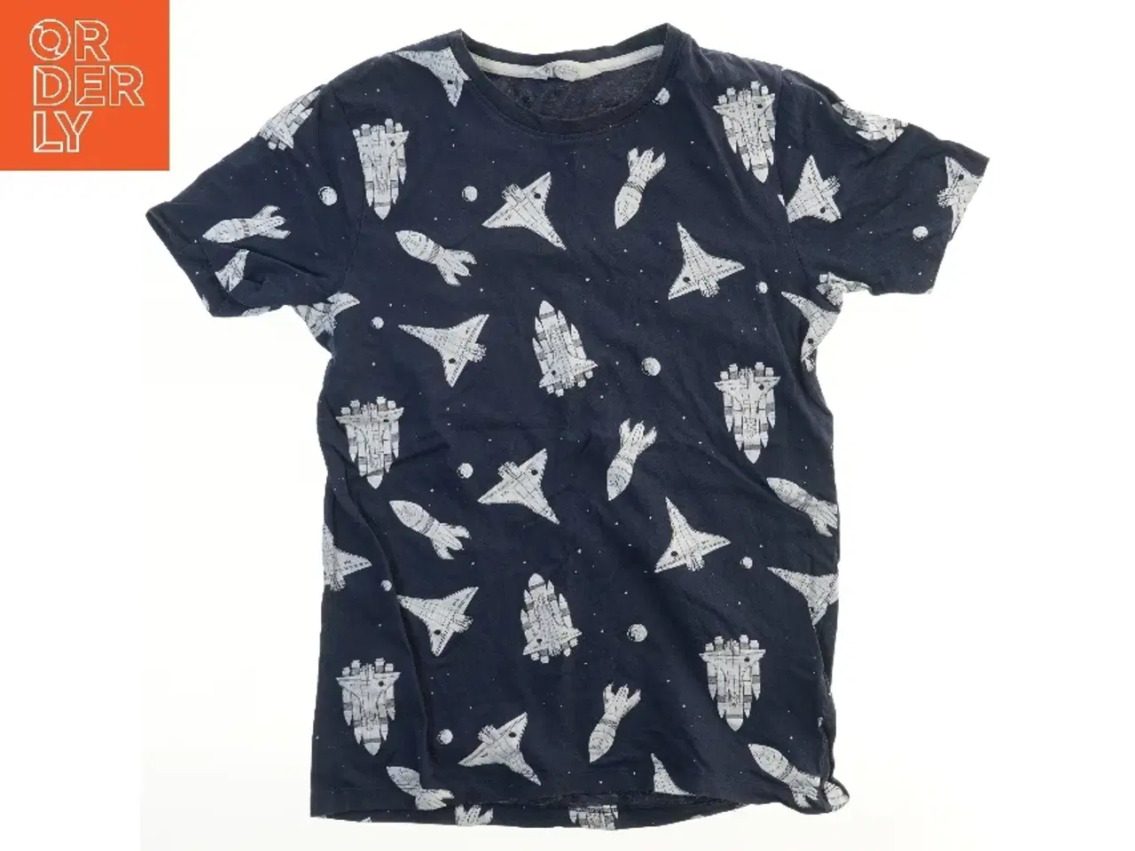 Billede 1 - T-shirt med rumskibsmønster fra H&M (str. 158)