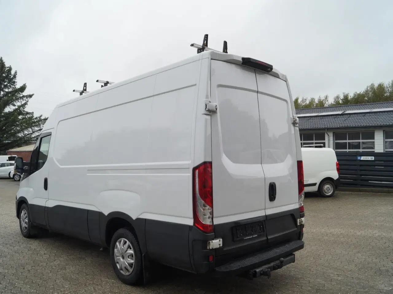 Billede 14 - Iveco Daily 2,3 35S15 12m³ Van