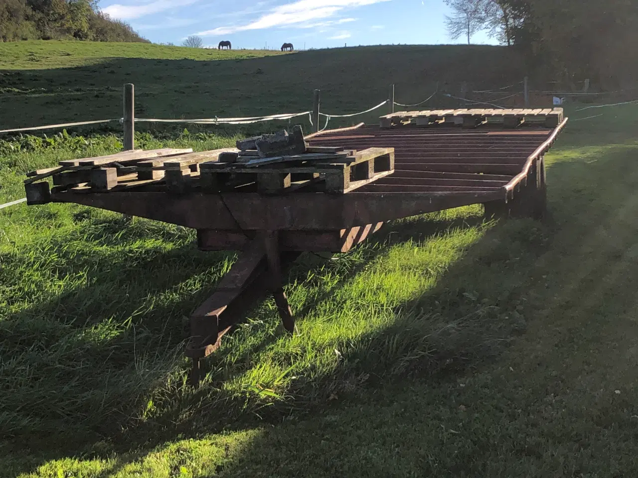 Billede 2 - Halmvogn