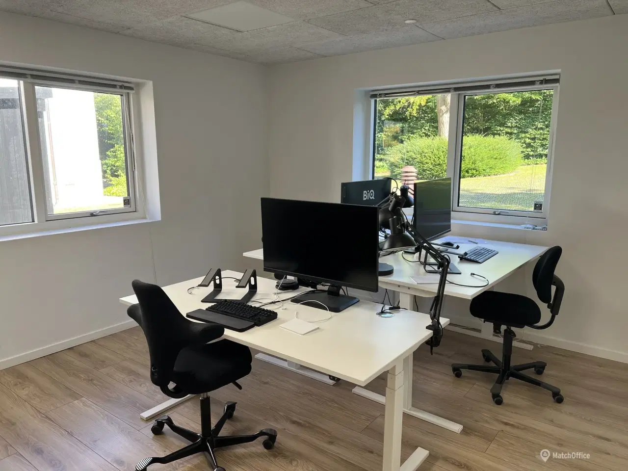 Billede 2 - Selvstændigt kontor med 3 pladser og 2 p-pladser