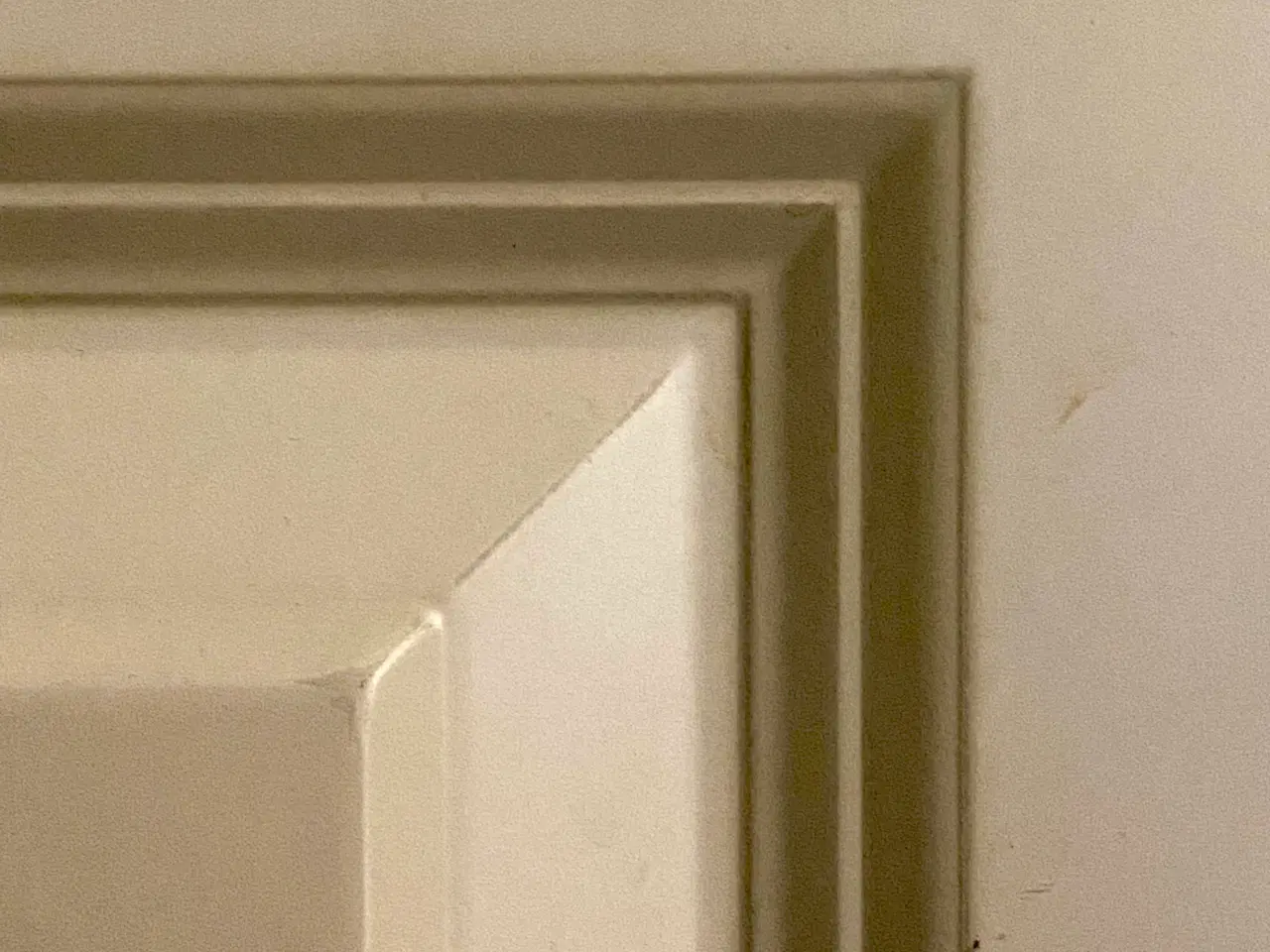 Billede 3 - Standarddør fra Fiskars i bondestil. 