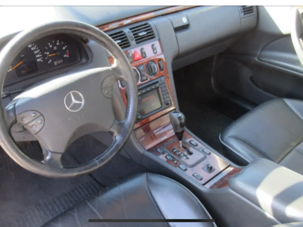 Billede 2 - Mercedes E220 CDI.  