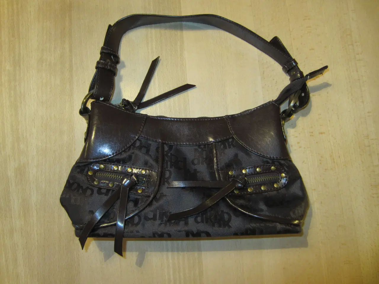 Billede 1 - Flot brun Taske - Håndtaske