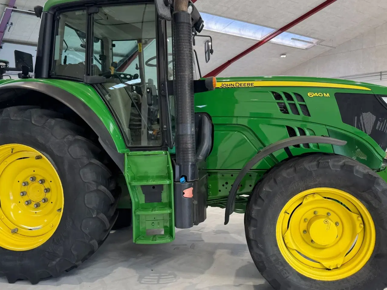 Billede 9 - John Deere 6140M MED TLS AFFJEDRET FORAKSEL