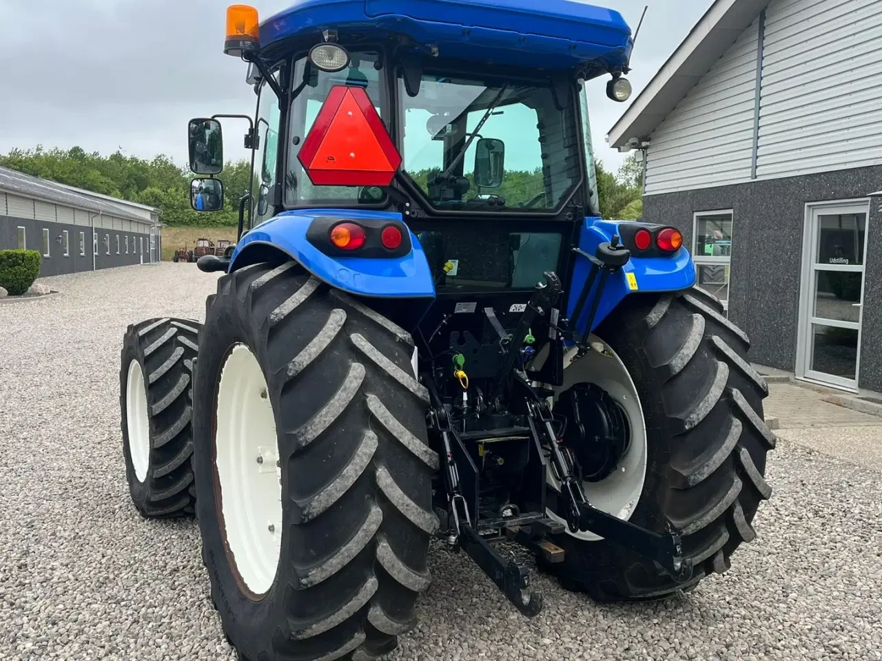 Billede 12 - New Holland TD5.115 Med brede dæk