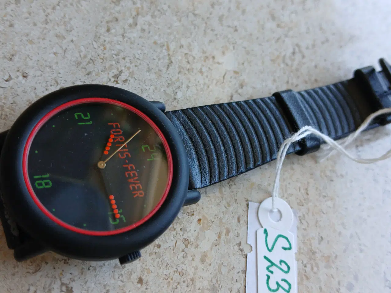 Billede 1 - Fortis Fever armbånds ur (S23)    Grøn