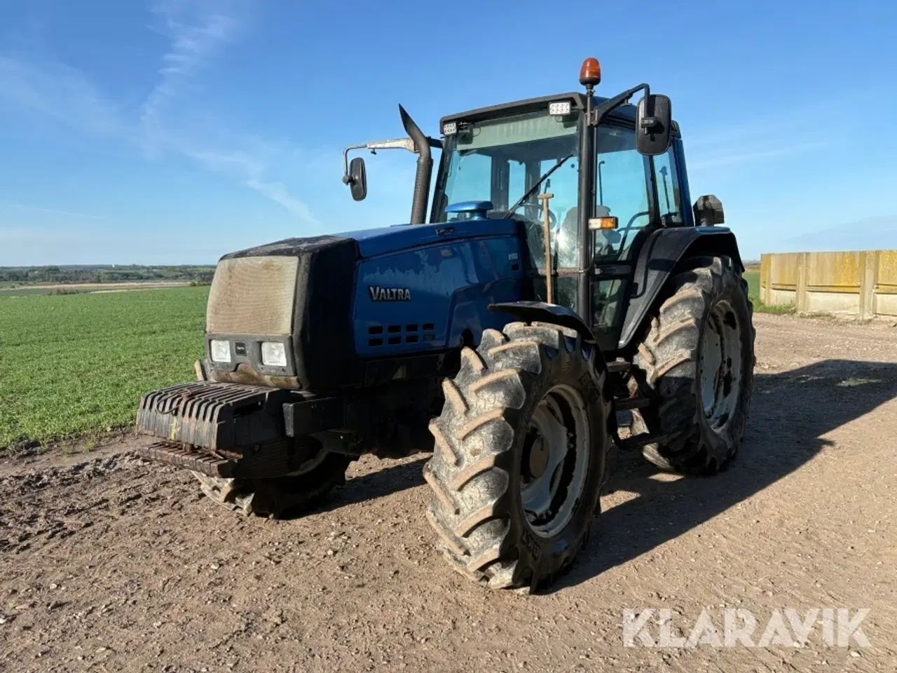 Billede 1 - Traktor Valtra 8150-4WD