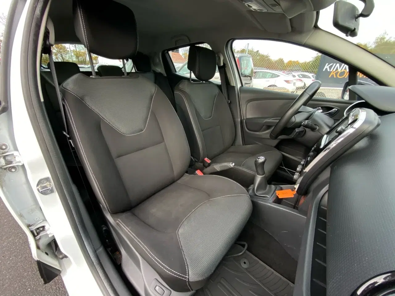 Billede 8 - Renault Clio 0,9 TCE Expression 90HK 5d