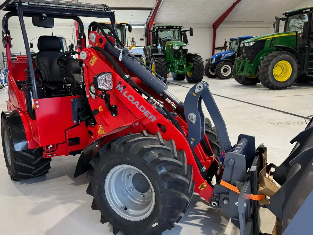 Billede 12 - VM Loader 1038 LX FABRIKSNY MED SKOVL OG PALLEGAFLER!