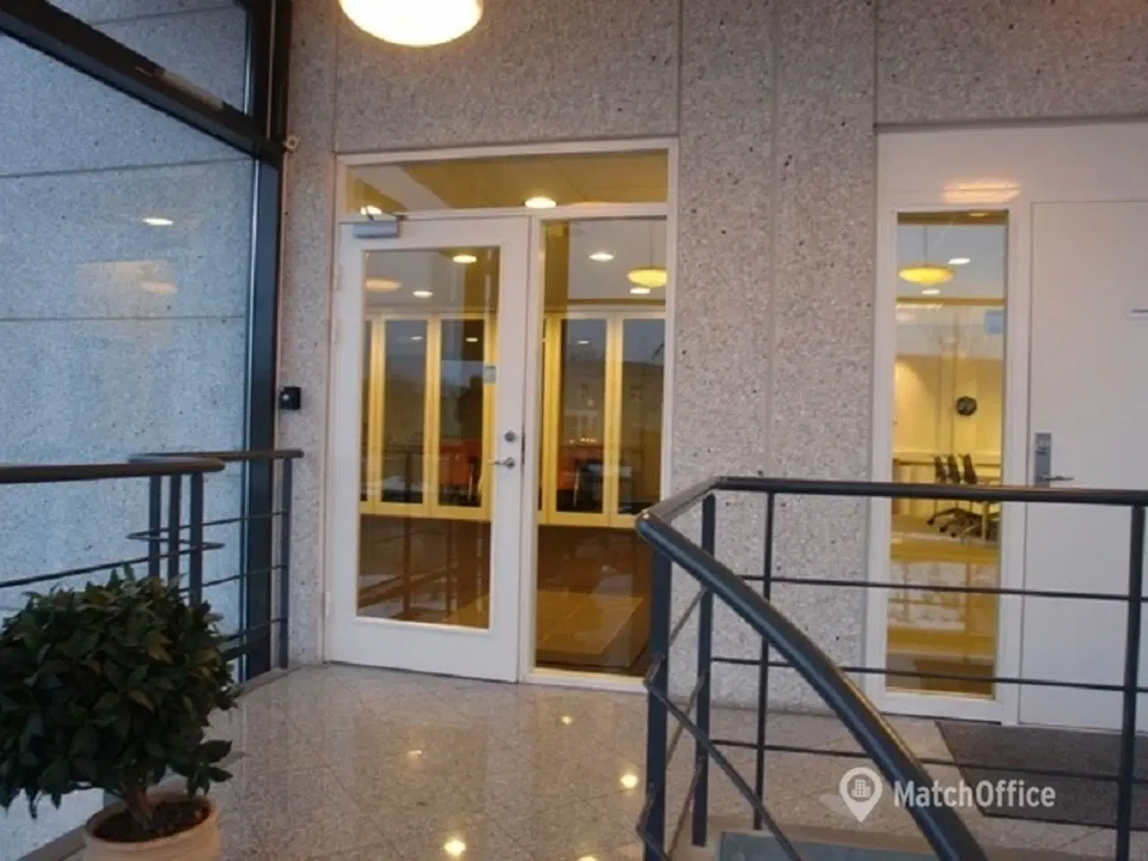 Billede 3 - Attraktivt kontorlokale i nyere ejendom!