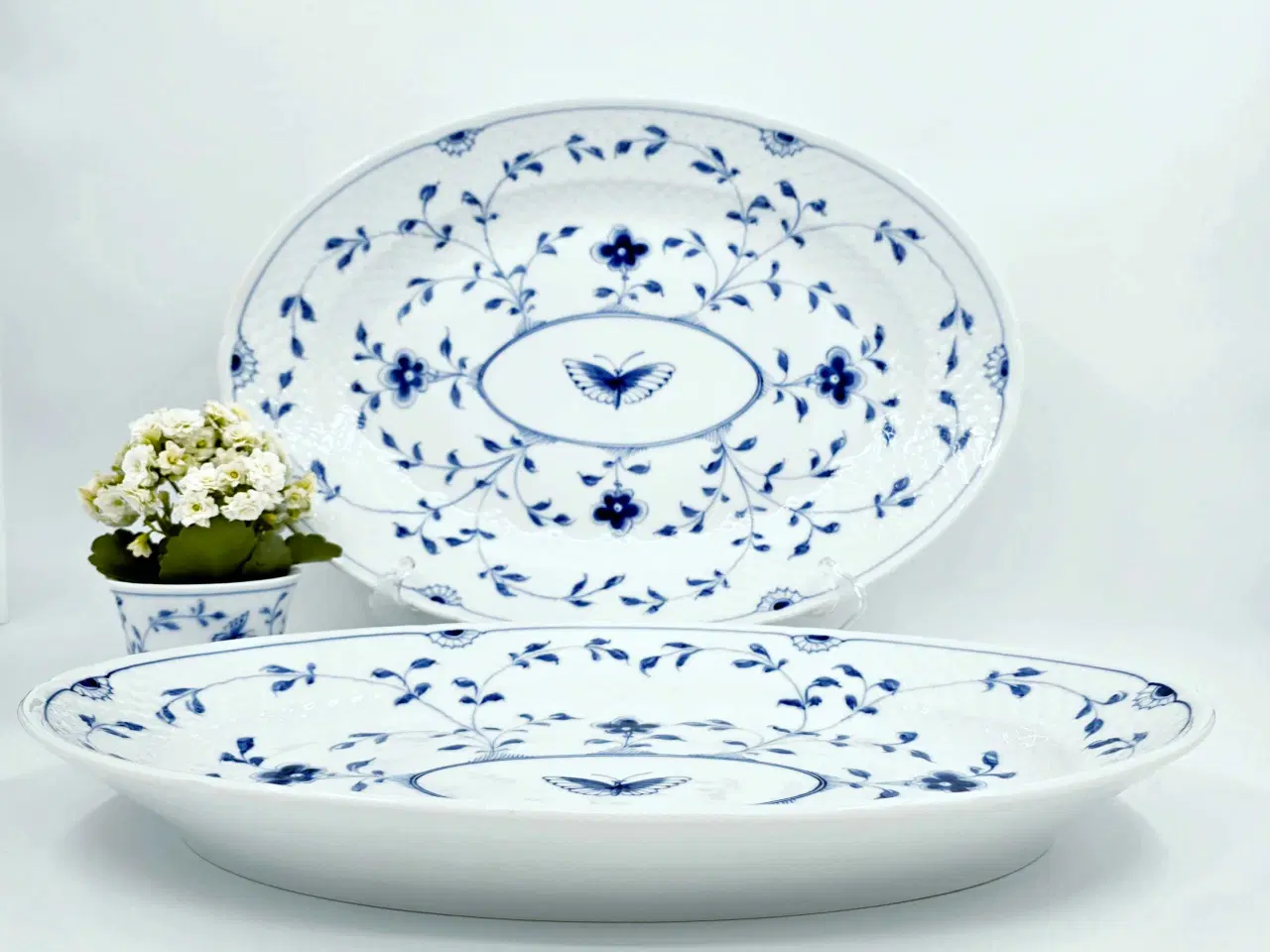 Billede 3 - Sommerfugl ovalt fad B&G Porcelæn 
