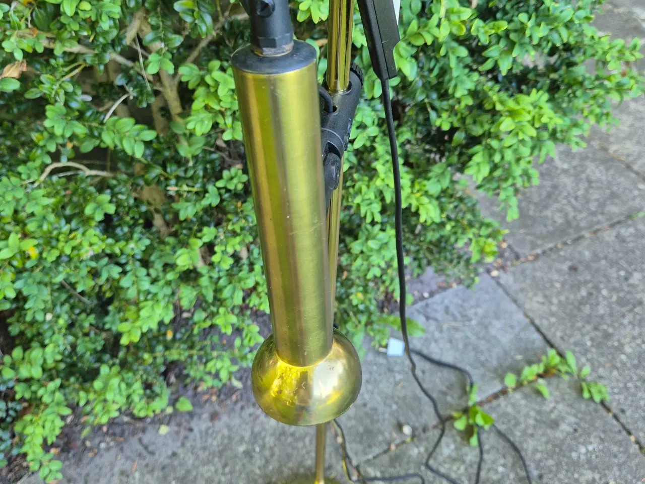 Billede 4 - Speedy gulvlampe i messing 
