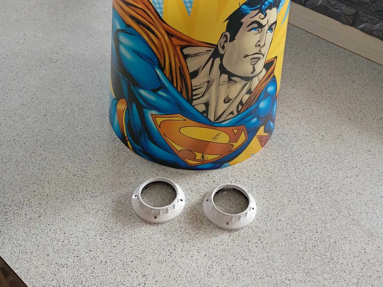 Billede 4 - Lampeskærm fra supermand 