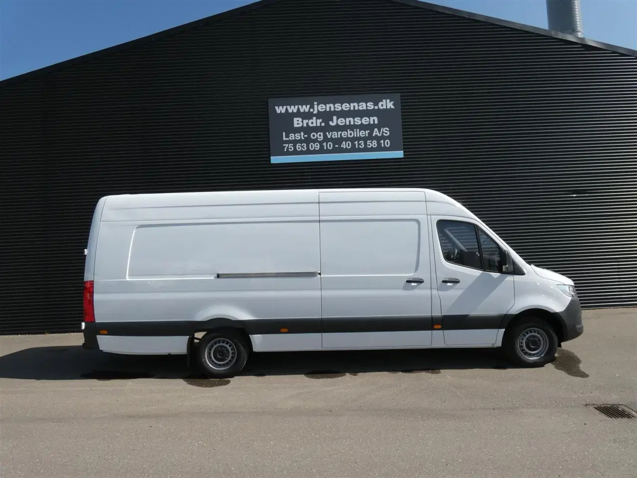 Billede 2 - Mercedes-Benz Sprinter 317 2,0 CDI A4 H2 RWD 9G-Tronic 170HK Van Aut.