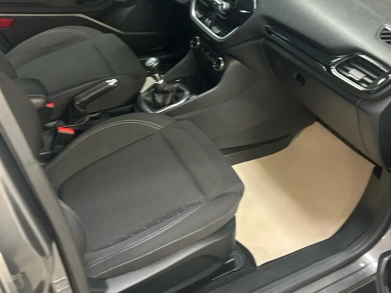 Billede 16 - Ford Fiesta 1,5 TDCi 85 Titanium
