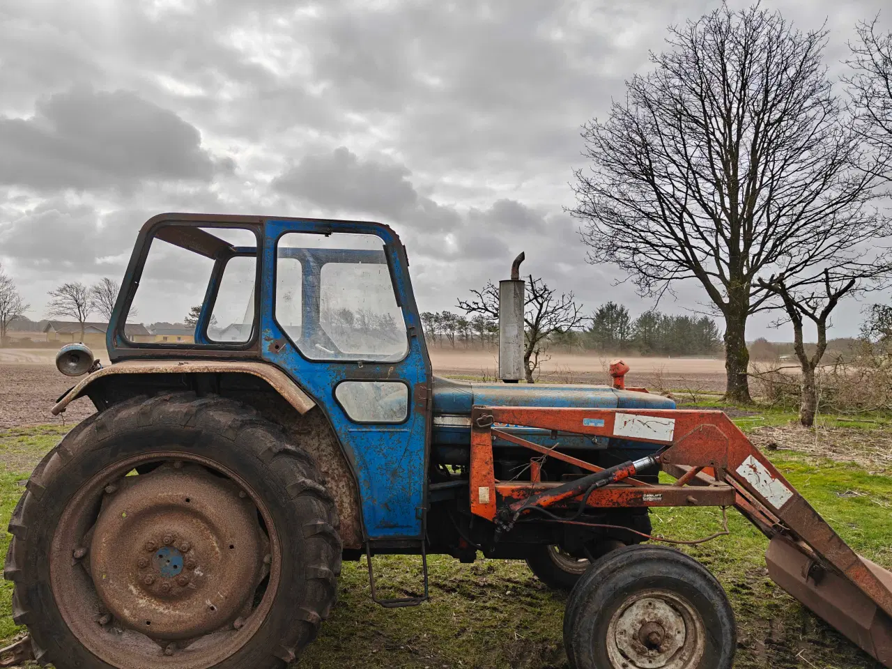 Billede 10 - Ford 4000 med Gyro frontlæsser