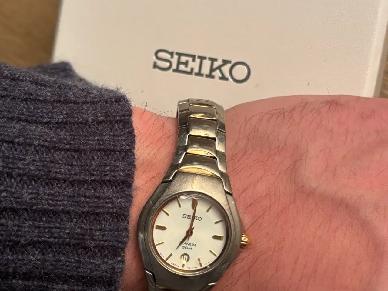 Billede 2 - Seiko Titanium 50M ur – japansk kvalitet, med æske