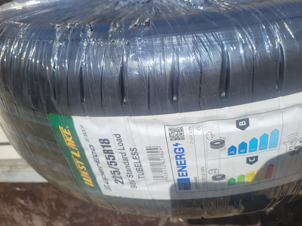 Billede 1 - 225 / 55 R 18