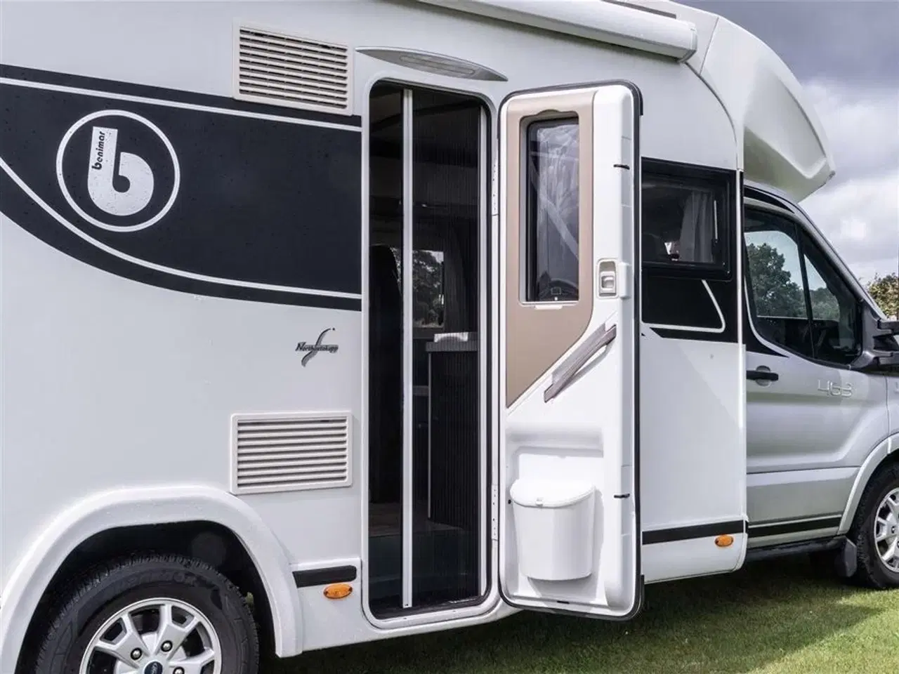 Billede 2 - 2020 - Benimar Tessoro 463   Meget velholdt Benimar T463 Northautokapp