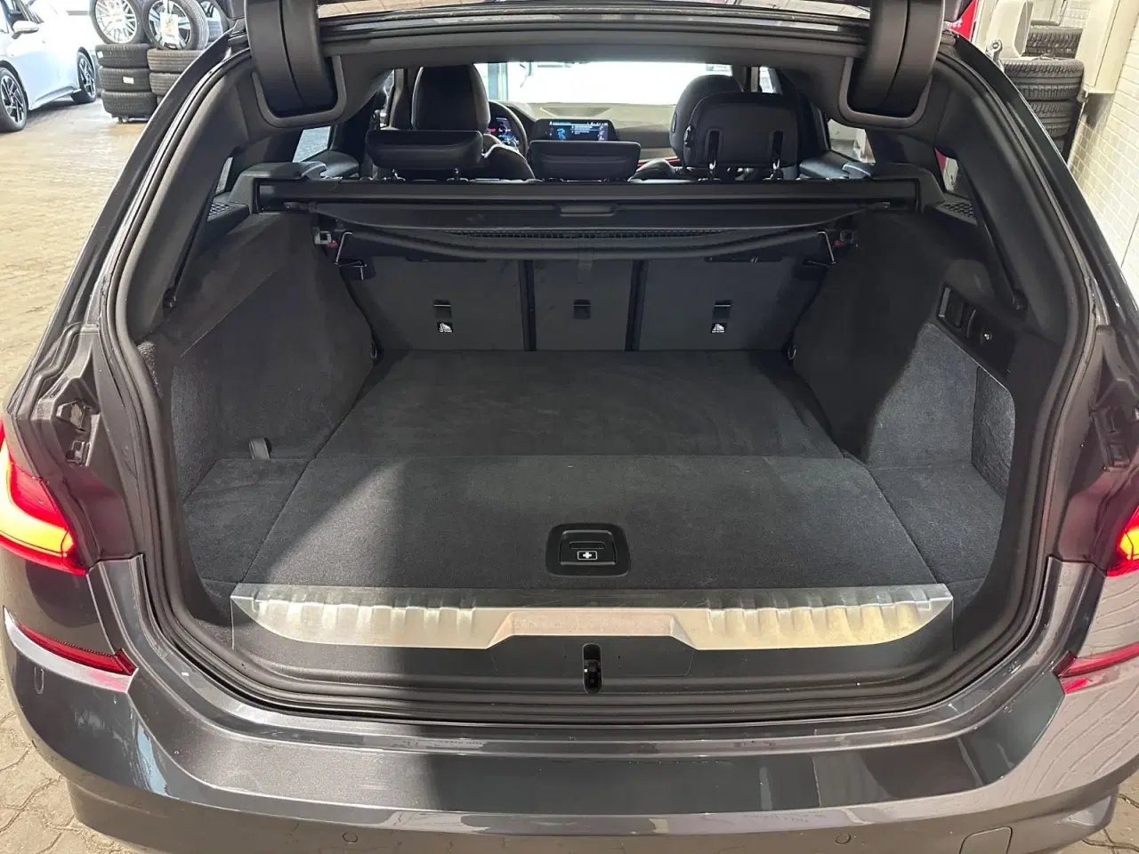 Billede 6 - BMW 330e 2,0 Touring M-Sport aut.