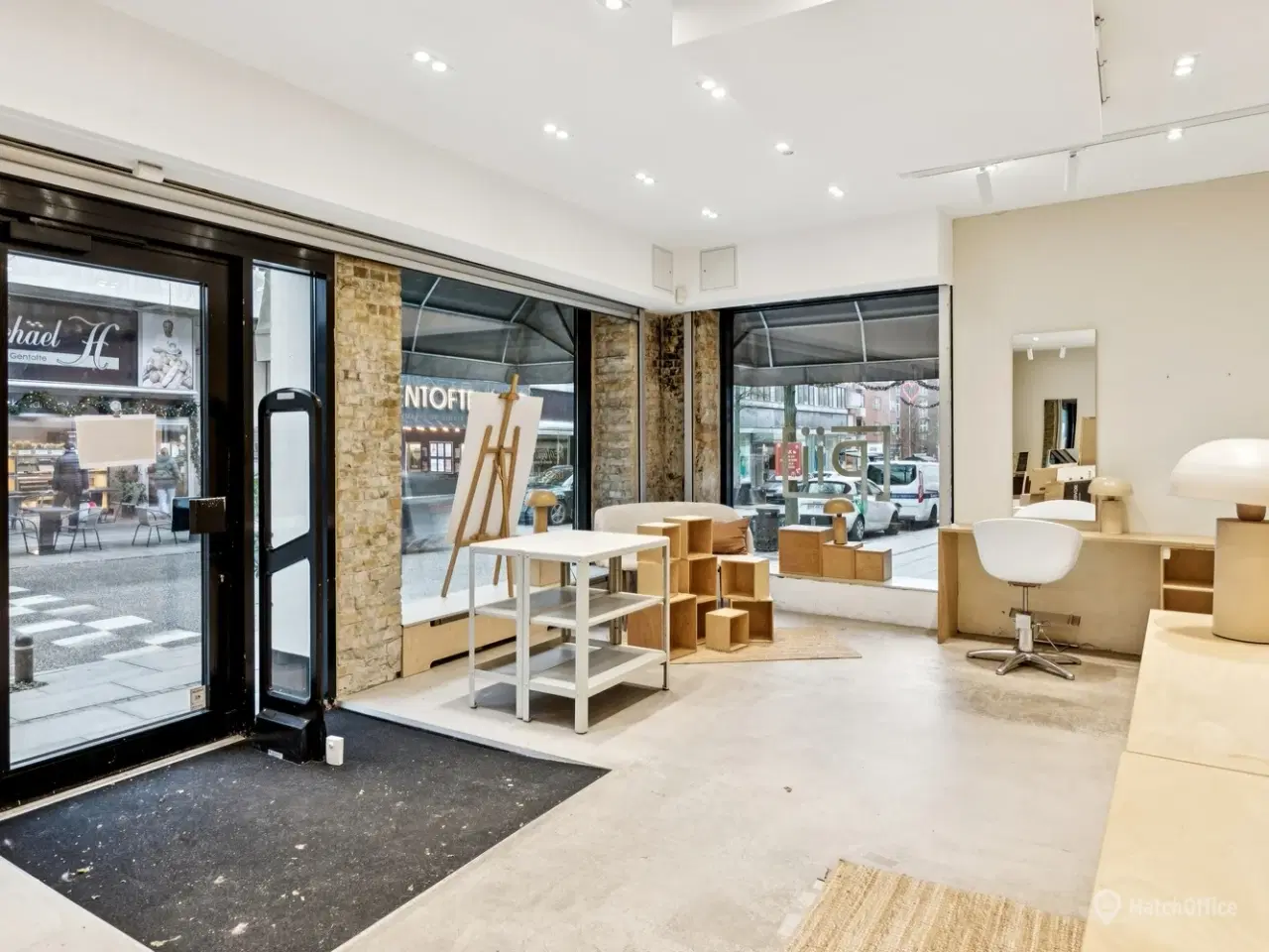 Billede 4 - 142 m² flot hjørnebutik med 100 m² kælder