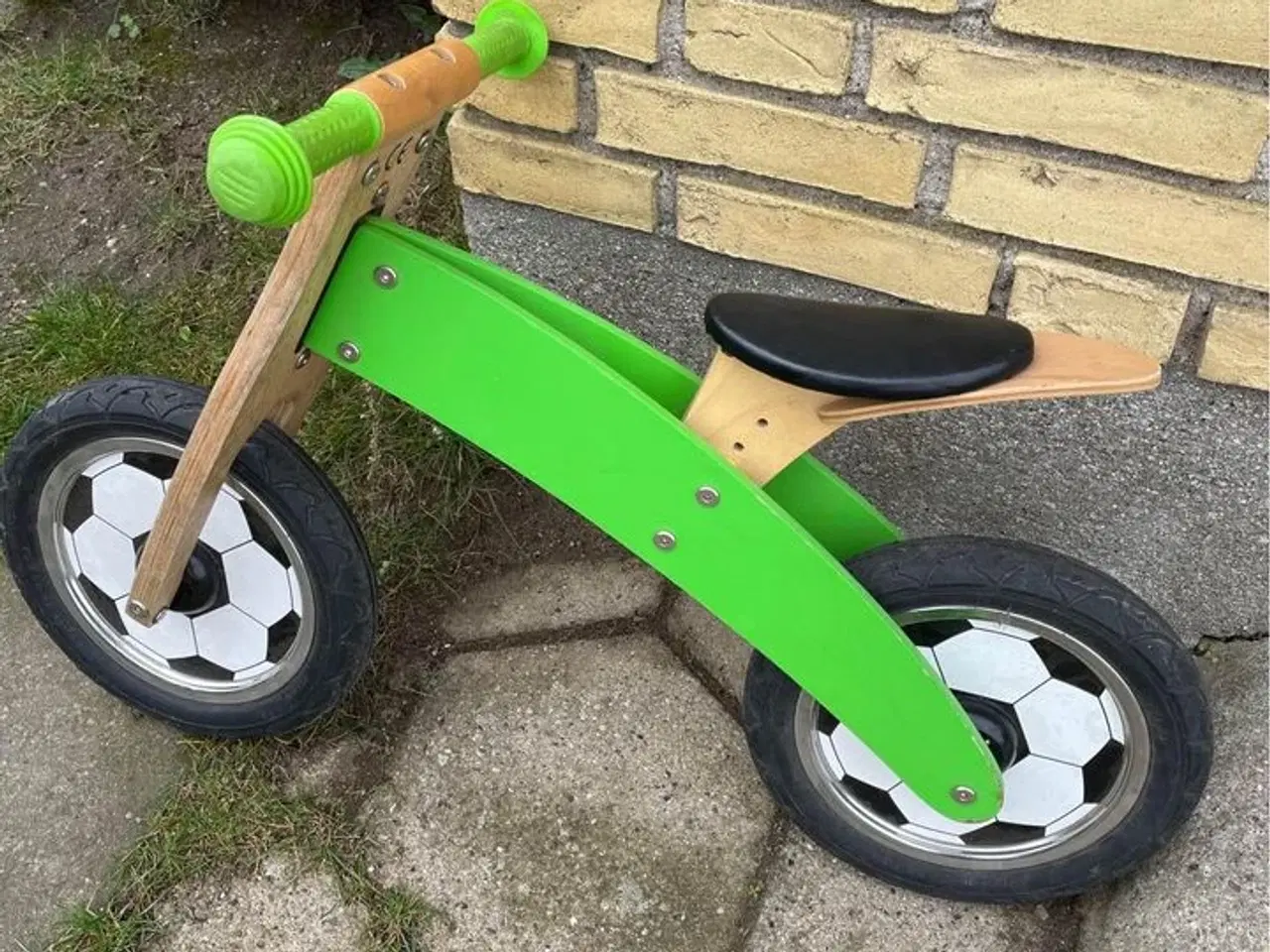 Billede 1 - Løbecykel fra Pinolino