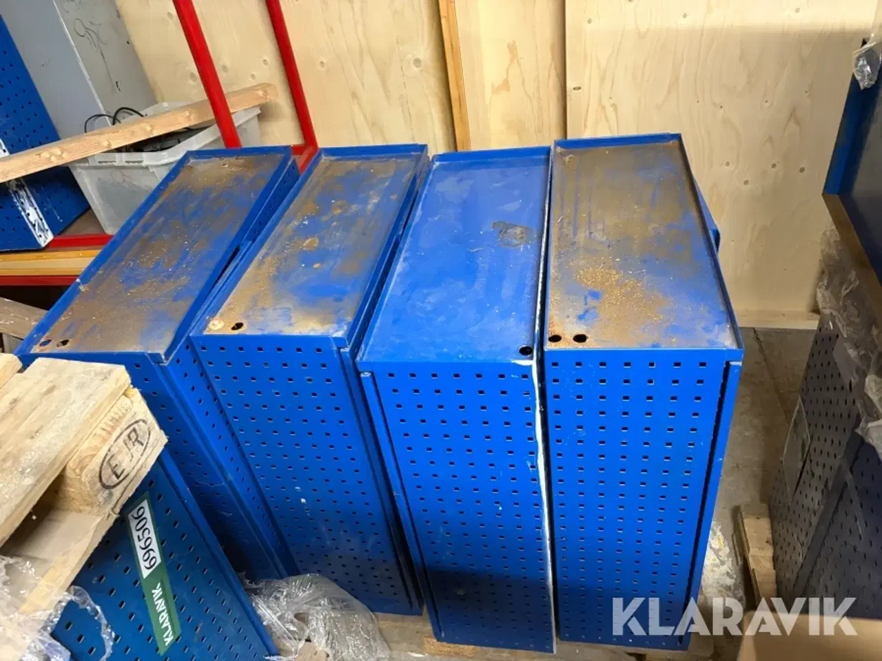 Billede 4 - Værkstedsskab 4 styk.