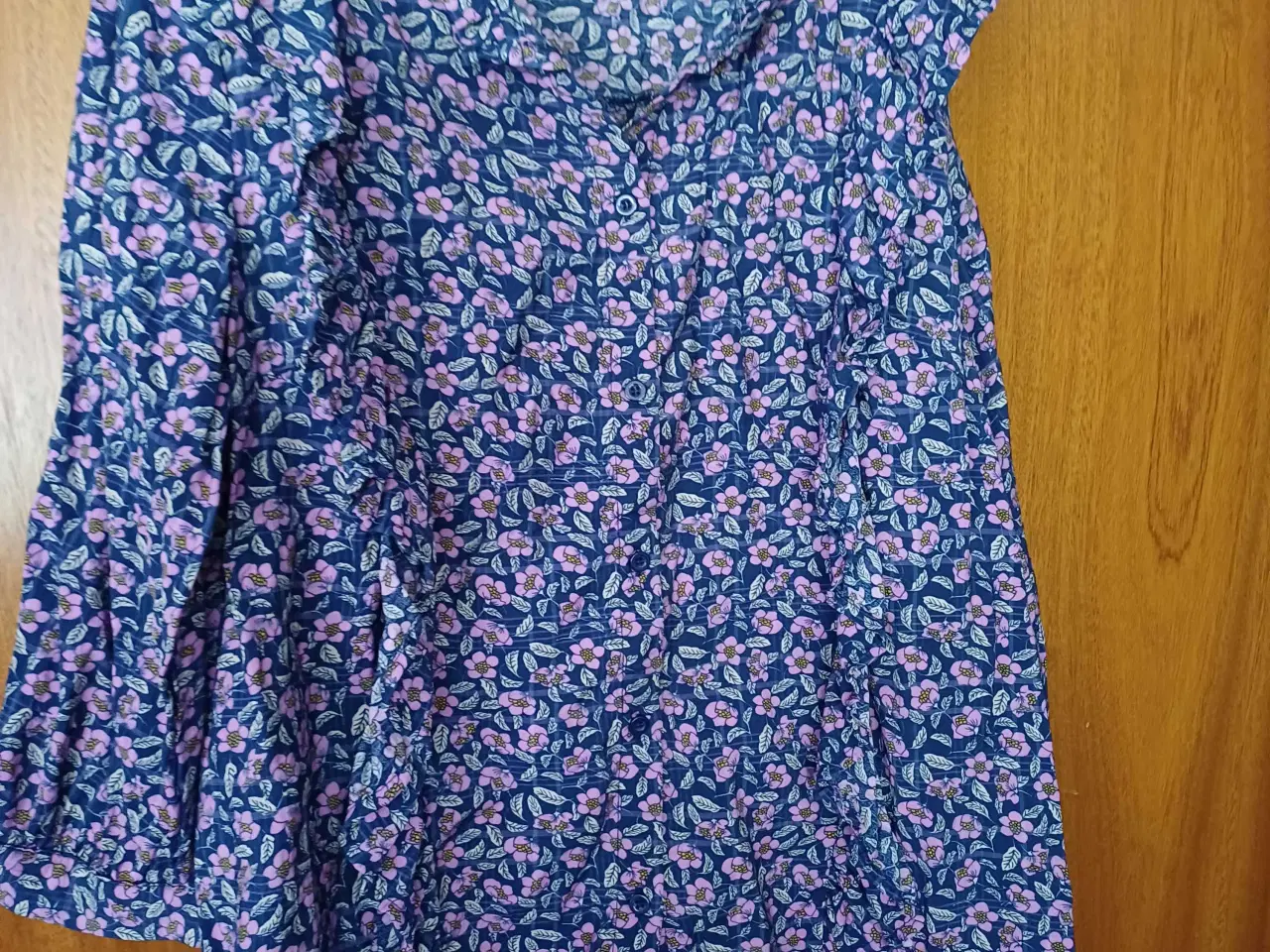 Billede 3 - Skjorte fra lolly laundry