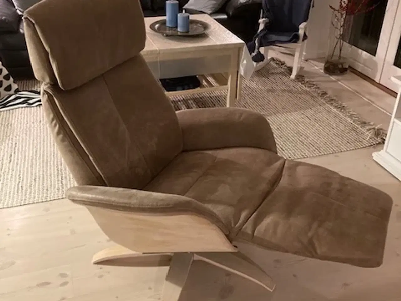 Billede 2 - Hvilestole lys eg.