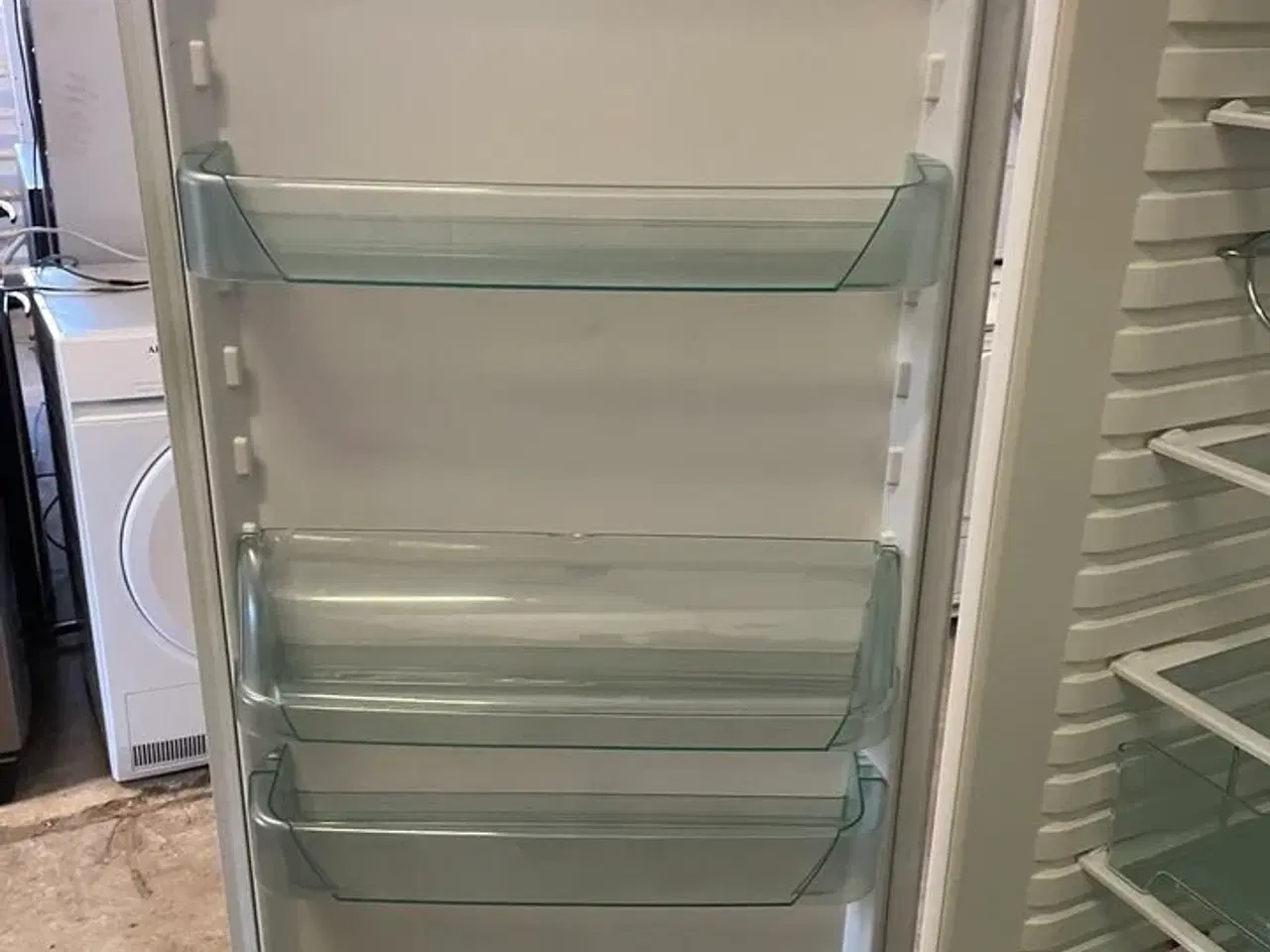 Billede 5 - Køleskab, brugt. ELECTROLUX.