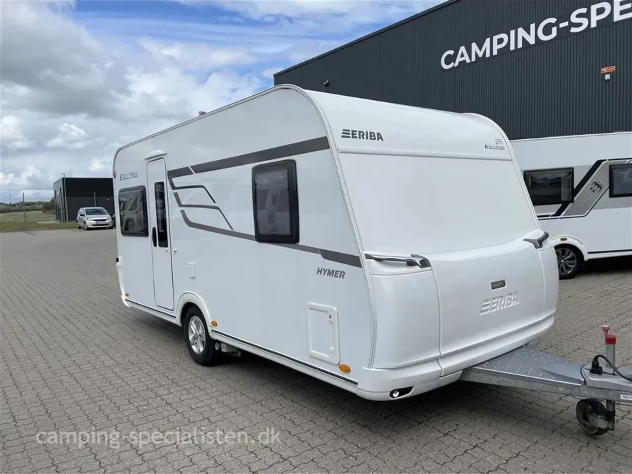 Billede 2 - 2017 - Hymer Exciting 445   Pæn og velholdt vogn fra Tyske Hymer, Exciting 445 fra 2017 - Kan nu opleves hos Camping-Specialisten i Silkeborg