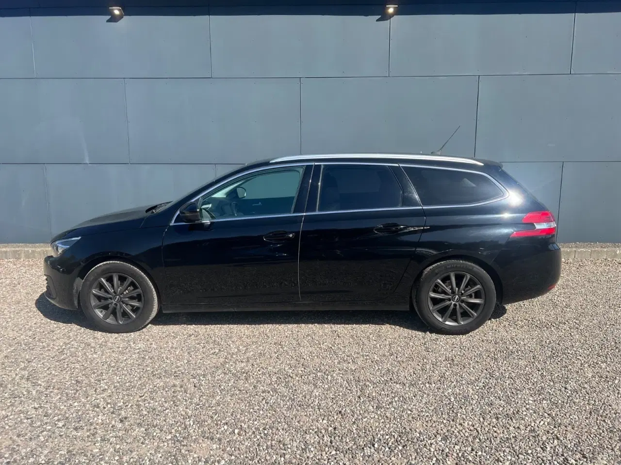 Billede 3 - Peugeot 308 1,5 BlueHDi 130 Allure Pack SW EAT8