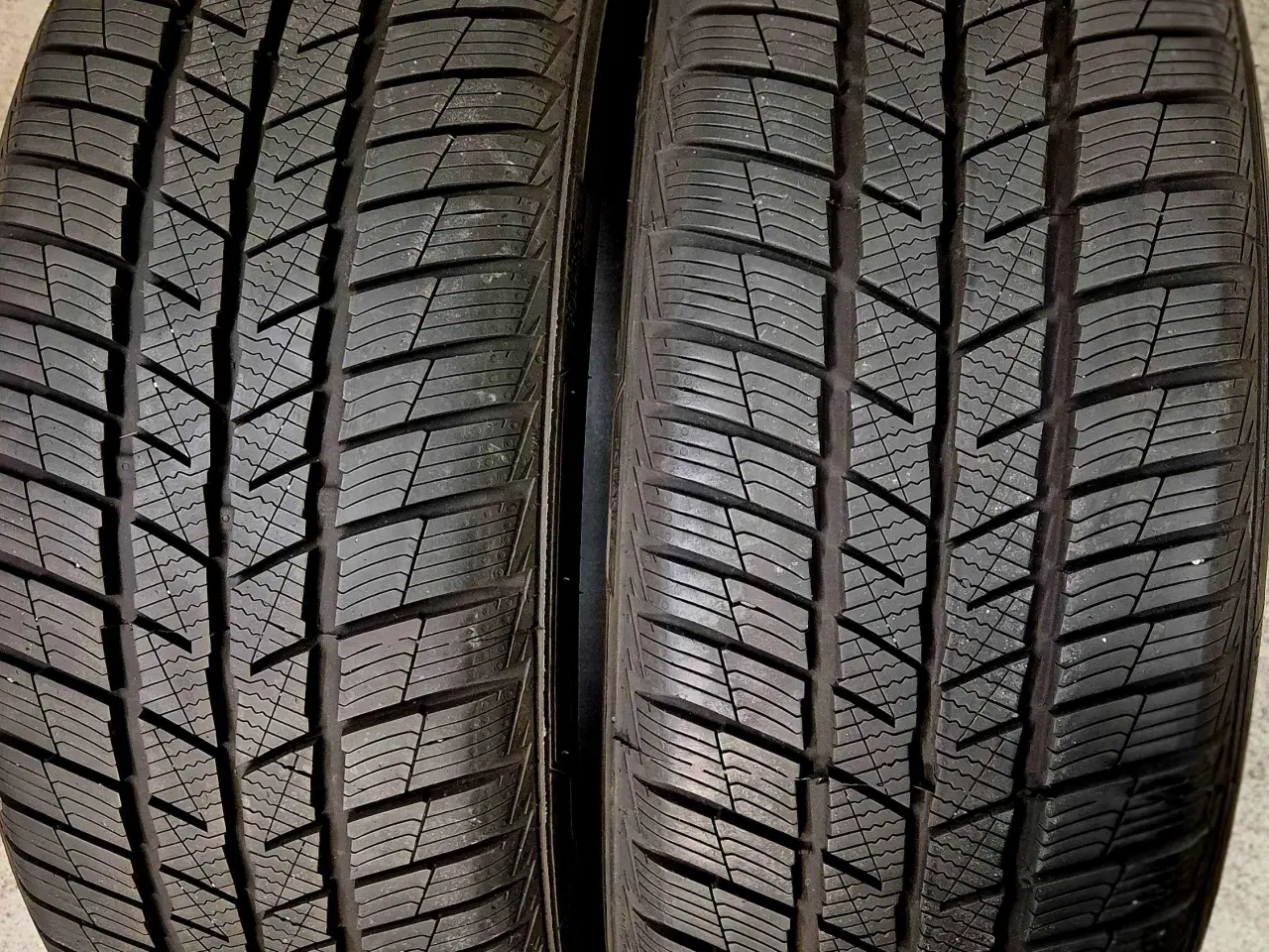Billede 6 - 235 50 R19 BARUM NYE VINTERDÆK 