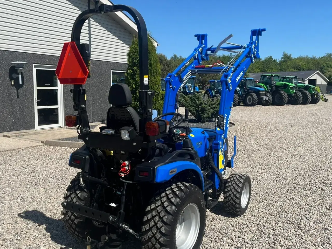 Billede 16 - Solis H26 HST Med Frontlæsser og GardenPro dæk