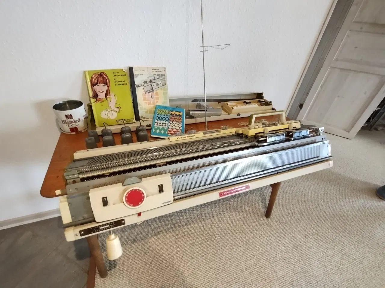 Billede 2 - Strikkemaskine-Knitmaster