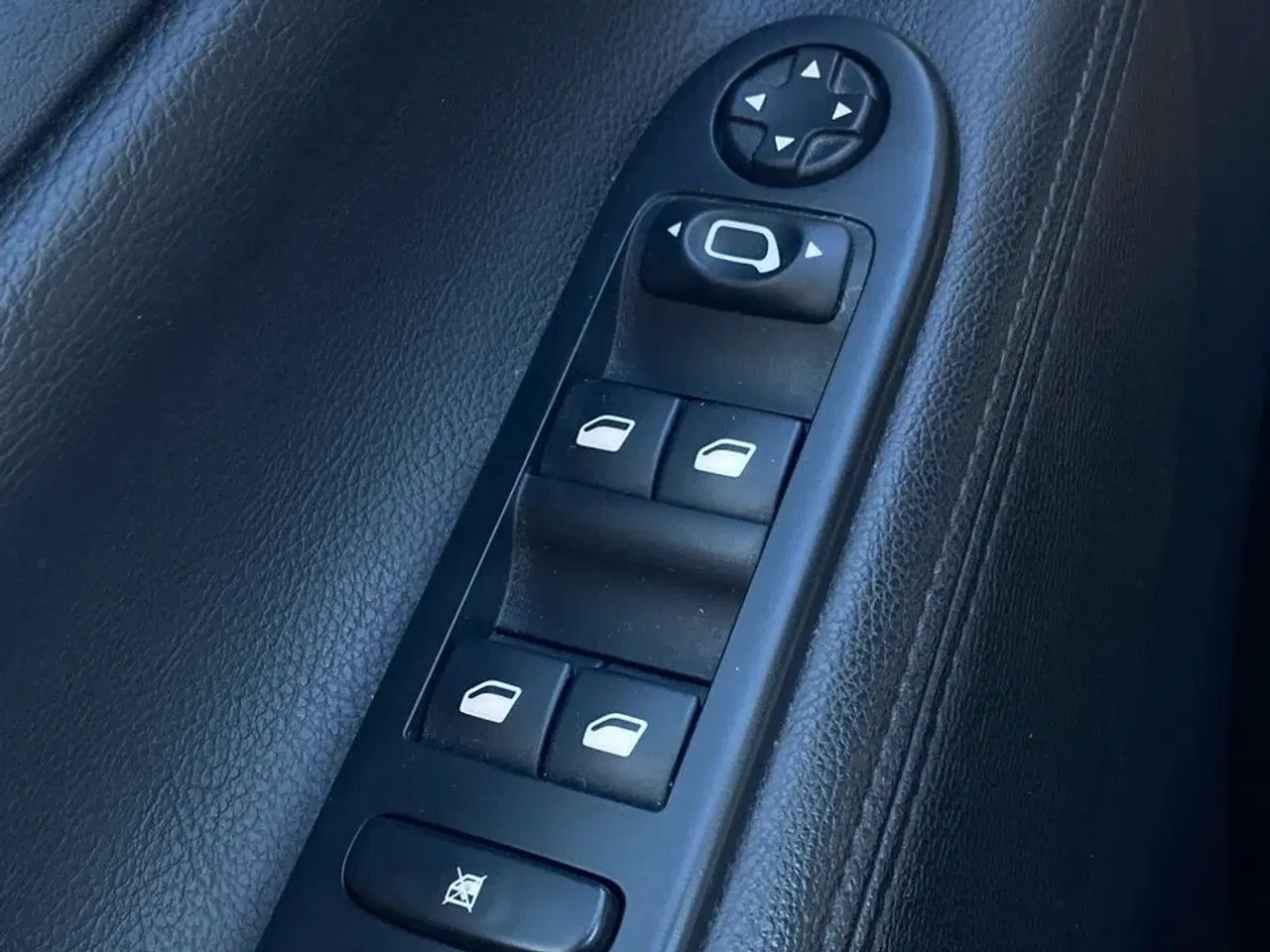 Billede 16 - Peugeot 207 SW 1,6 HDI Allure 112HK Stc 6g